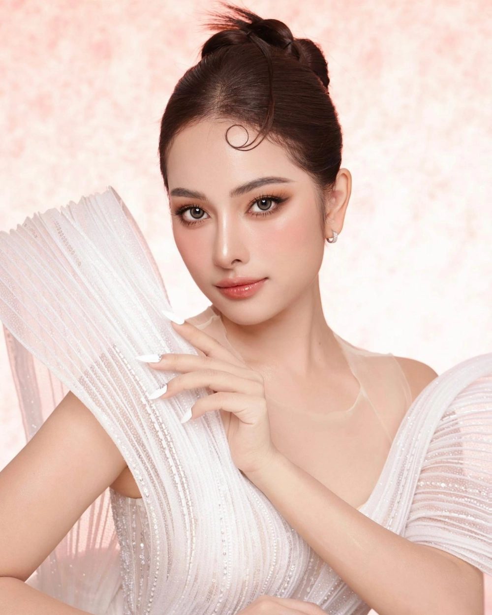 Song ca Sara Lưu luôn mang lại cảm xúc lắng đọng cho người nghe