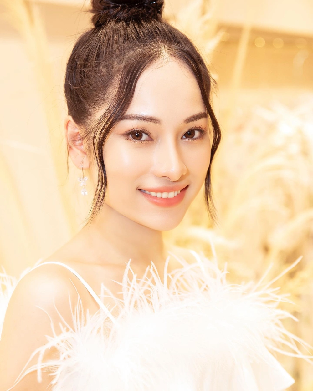 Sara Lưu bài hát nào cũng mang theo cảm xúc chân thật