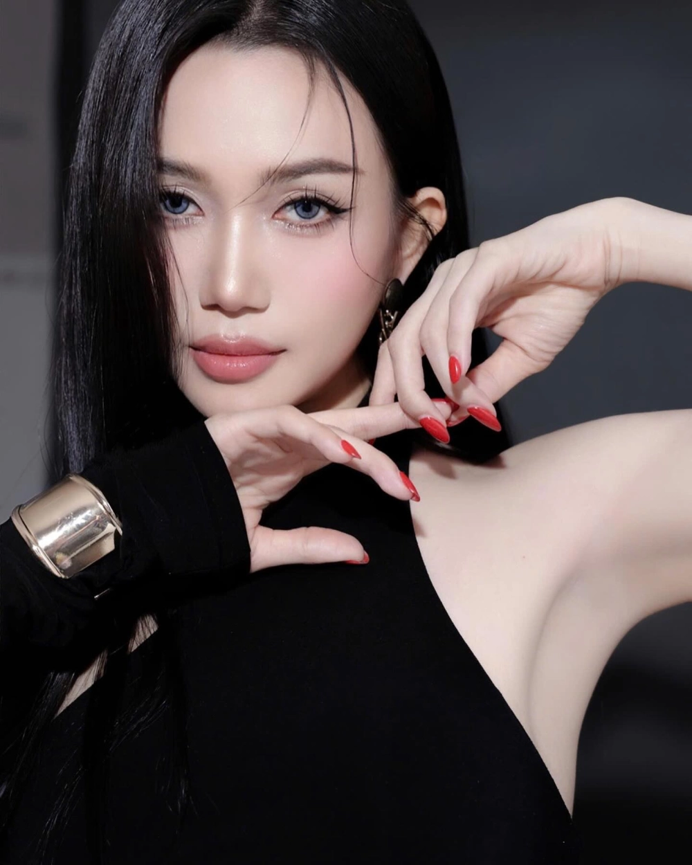 Gợi lại giai điệu quen thuộc từ Sĩ Thanh Người Ta Lyrics