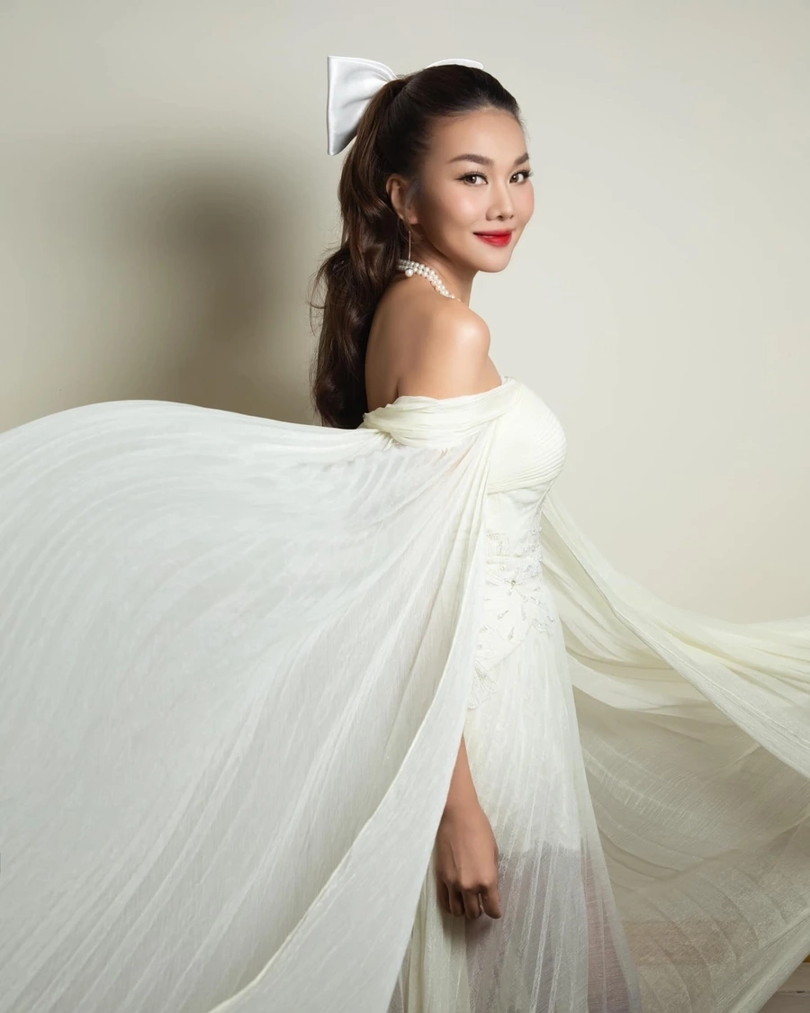 Nghệ Sĩ Thanh Hằng luôn giữ nét duyên và đẳng cấp qua năm tháng