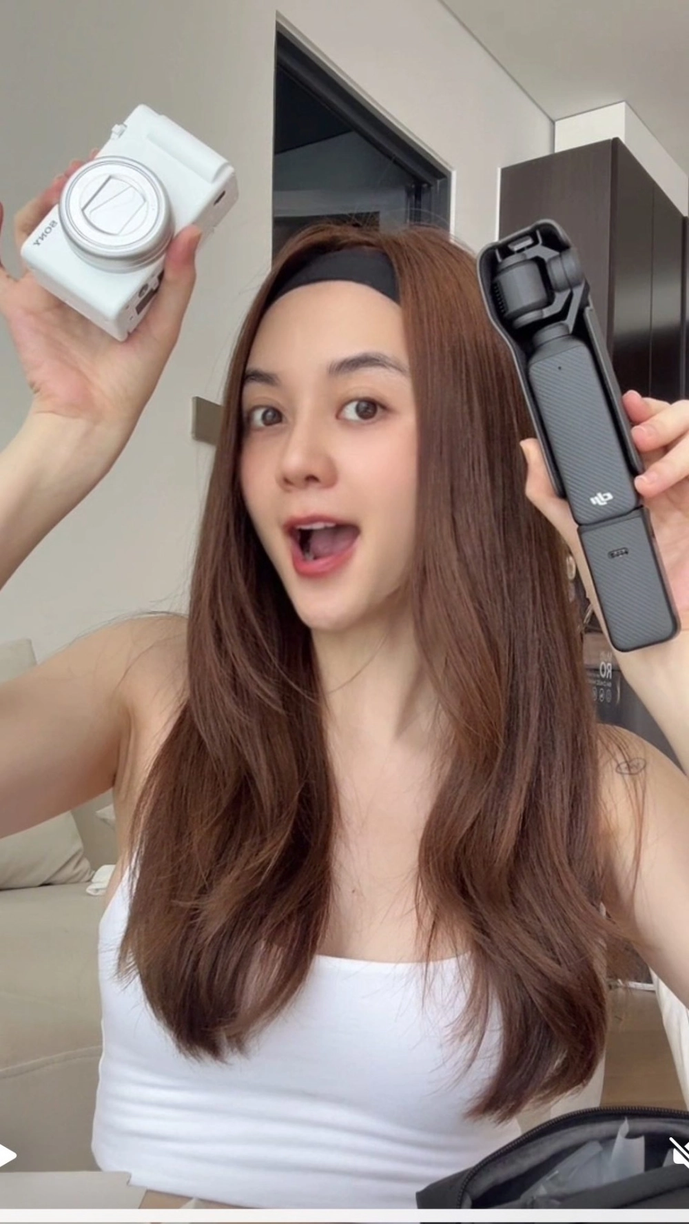 Chị em thiều bảo trang là những người luôn đồng hành và hỗ trợ nhau trong sự nghiệp