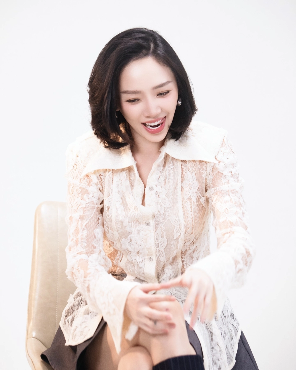 Phong cách âm nhạc cá tính từ album cong Tóc Tiên