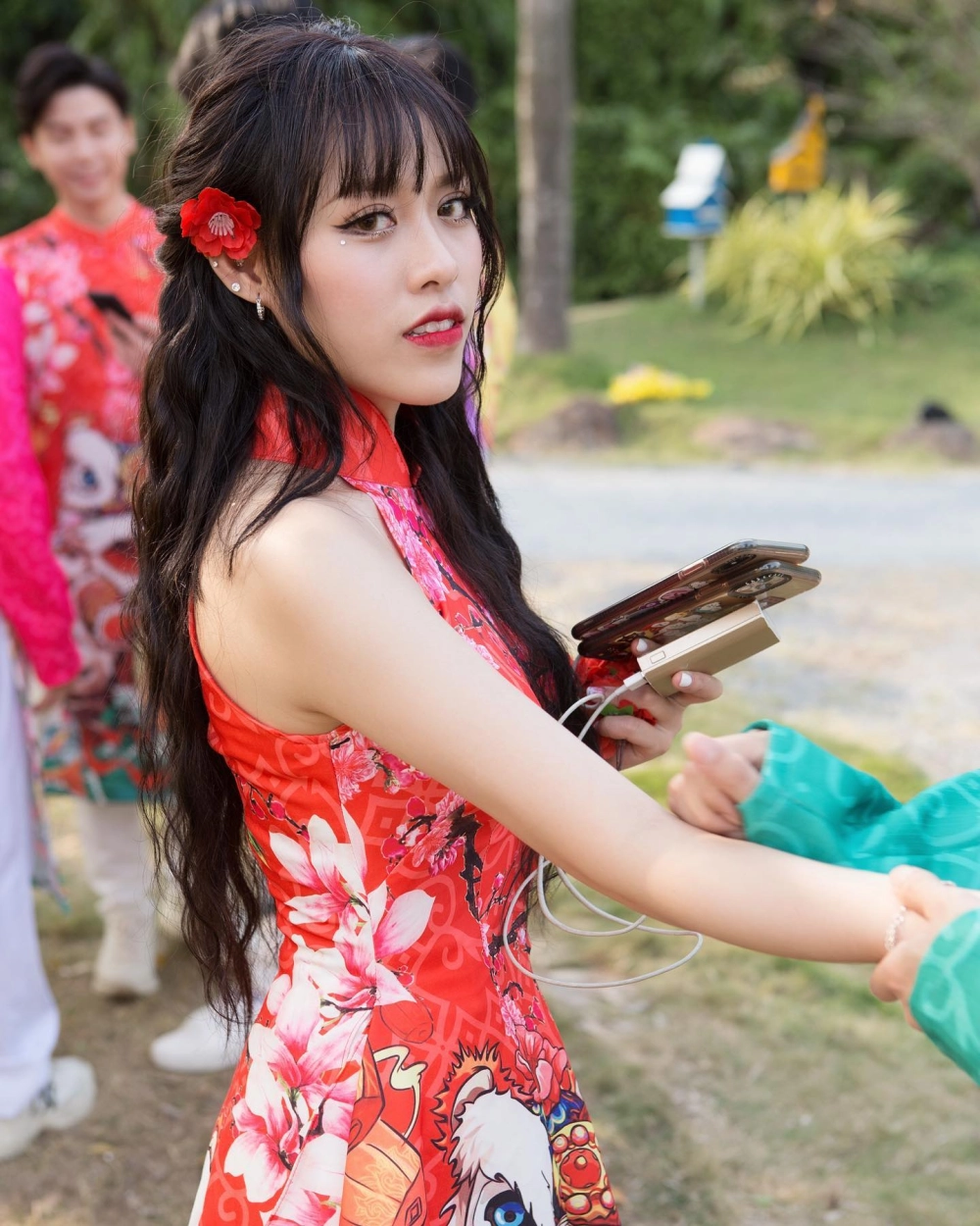 Trà đặng là chị hay là em là câu hỏi viral trong giới trẻ