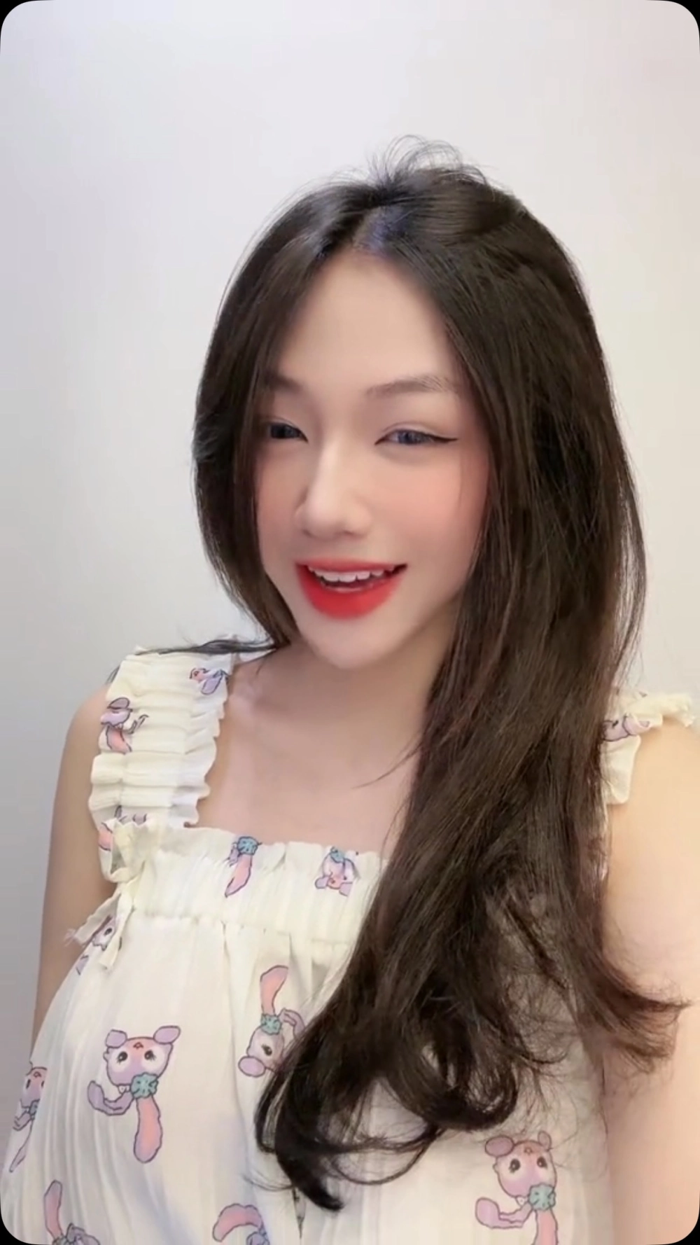 Phản ứng cư dân mạng trong chủ đề trần hà linh voz cực hot