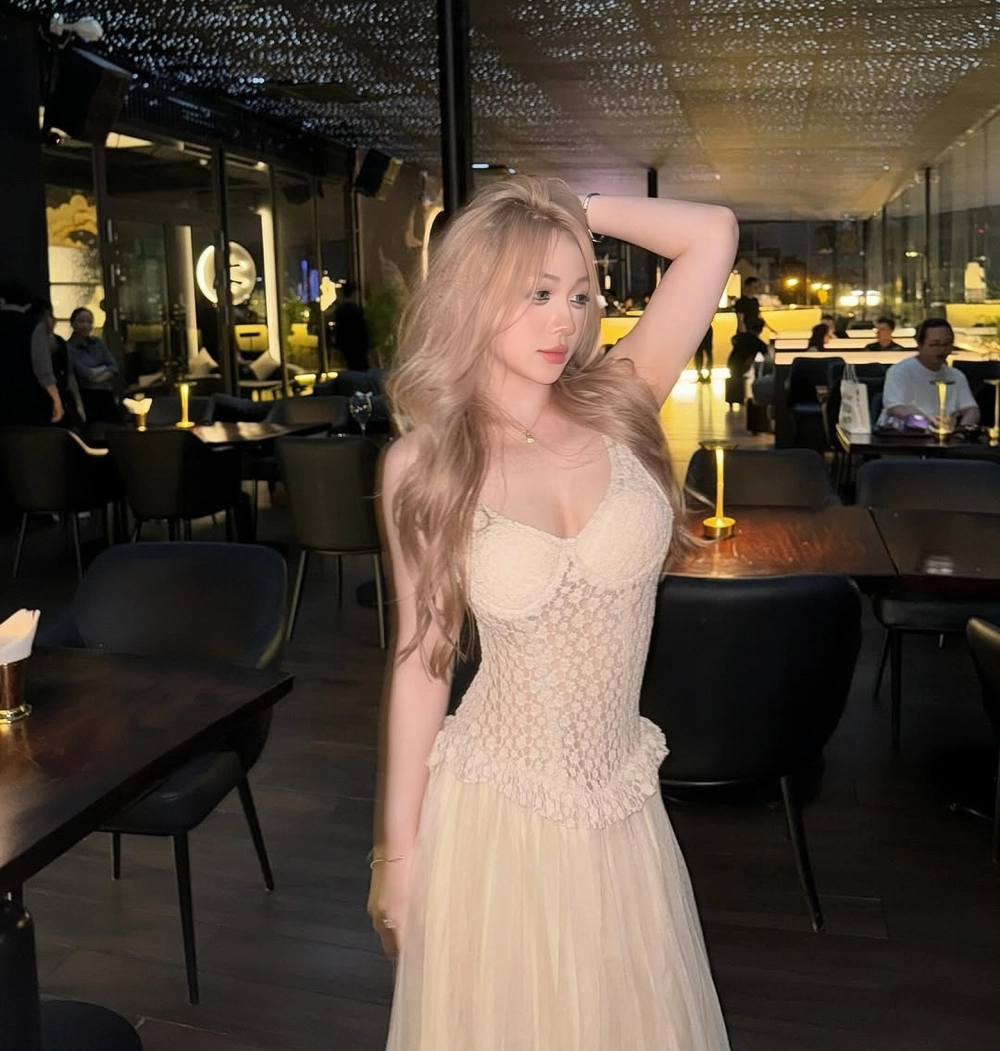 Góc nhìn mới về trần hà linh top 1 server đang gây bão