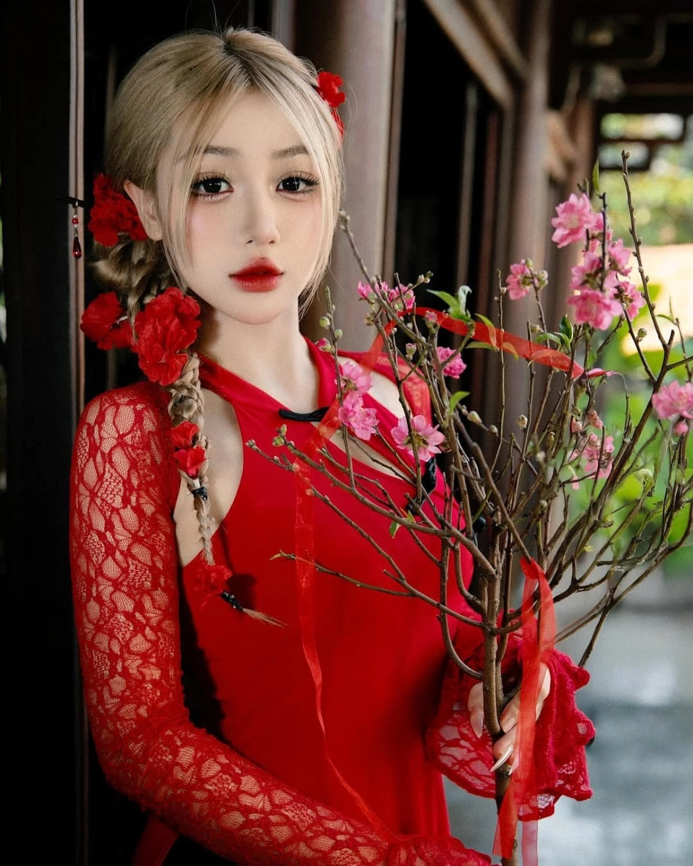 Tiểu sử của Trần Hà Linh