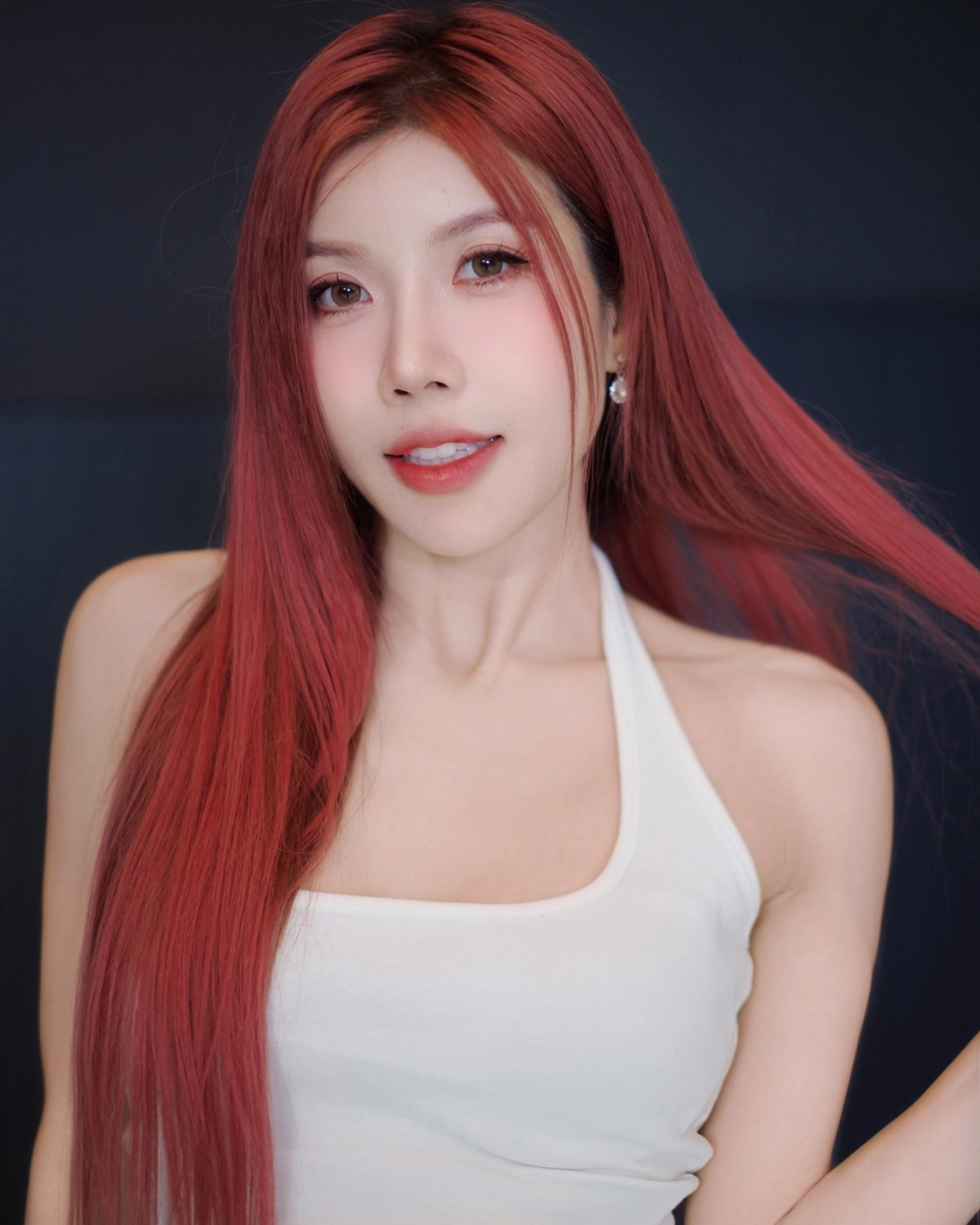 Fan tò mò Trang Pháp sinh năm bao nhiêu để hiểu thêm
