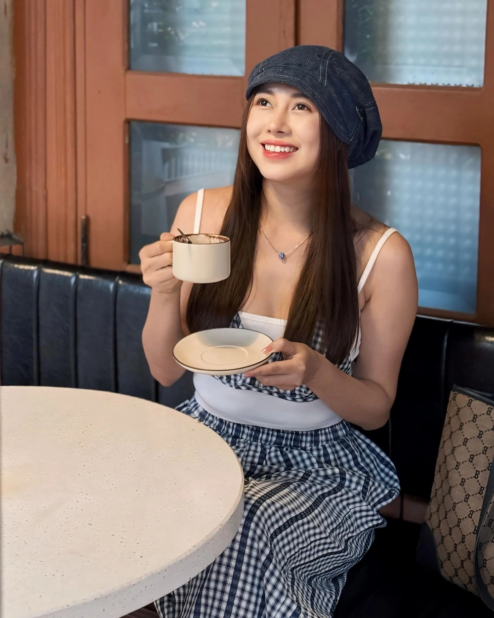 Tìm hiểu tuổi thật của Việt Phương Thoa bao nhiêu tuổi trong bài viết