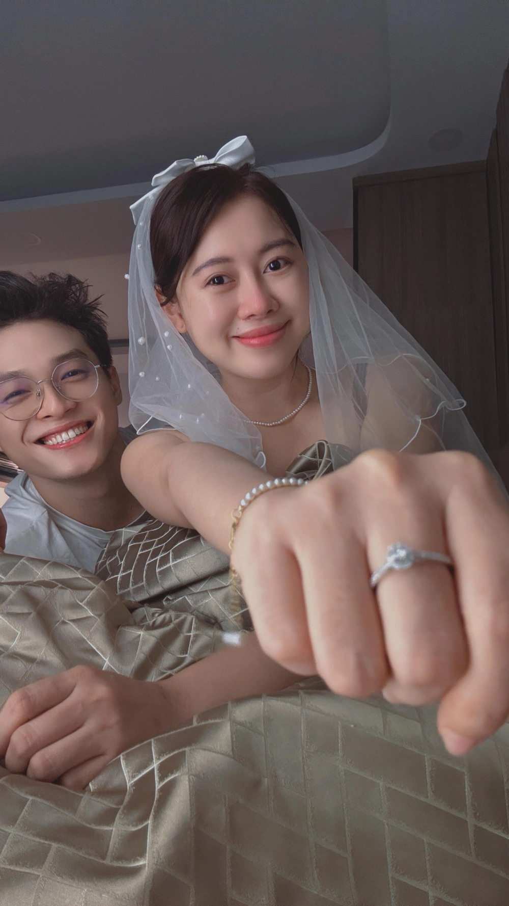Việt Phương Thoa phốt khiến cộng đồng mạng xôn xao với những thông tin gây chú ý